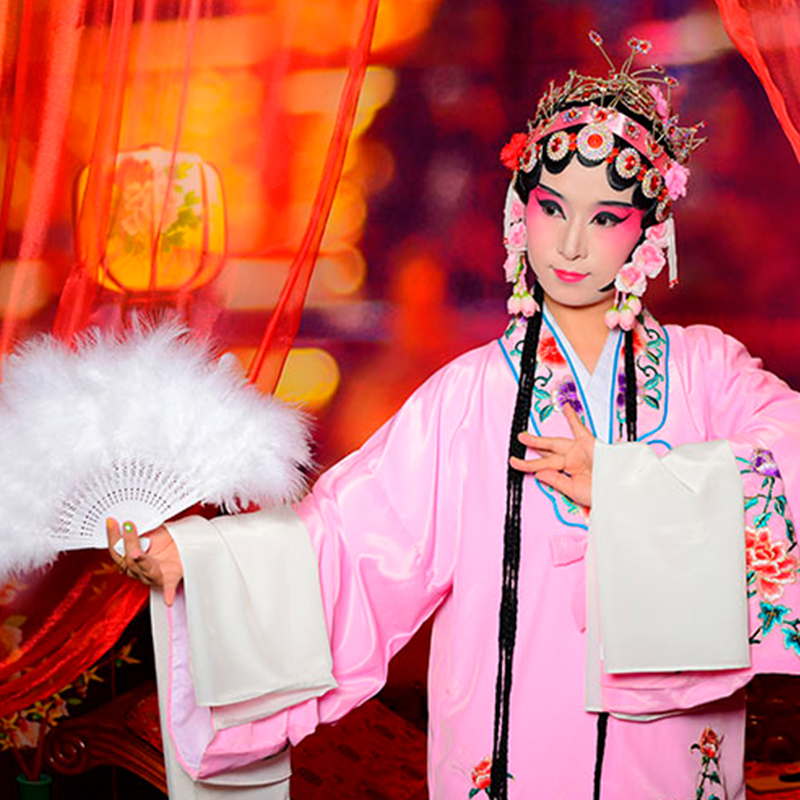 Ópera de Beijing - Uba, Confucio.